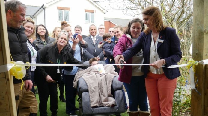 Jody Lidgard opens Greenfingers Garden in Grimsby Hospice